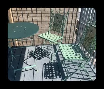 free to collect second hand metal table and chairs for the garden 